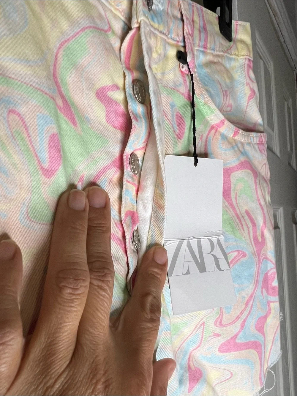 New Zara Pastel Swirl Multicolored Y2K, Candycore Denim Women’s Shorts Sz 10